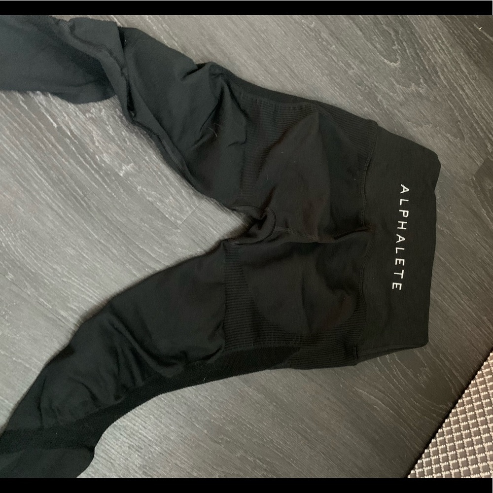 Alphalete halo leggings small